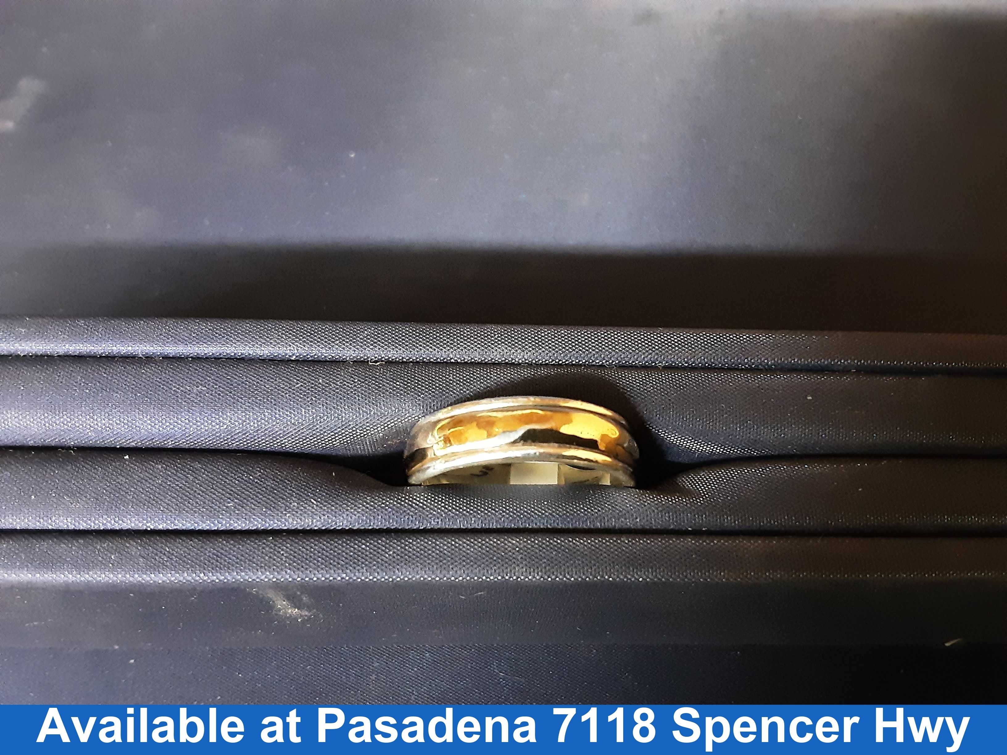 Ring - Wedding Band - Silver 7.5 grams Size 20